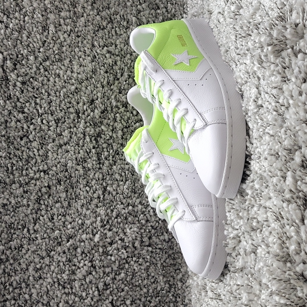 Converse shoes Brand new. - Picture 2 of 13